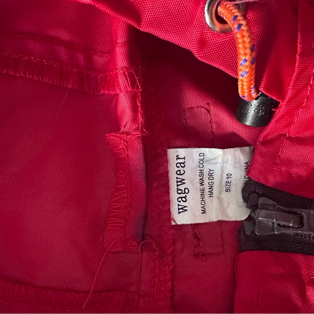 Red Dog Raincoat - Picture 7 of 8
